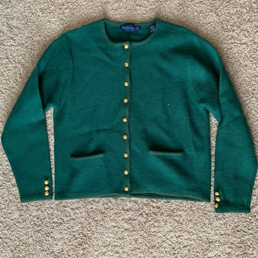 NWT Karen Scott Wool Green Sweater Gold Buttons M